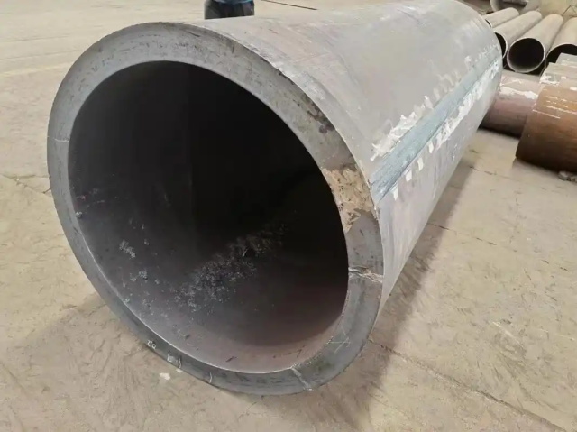 新源30CrMo大口径无缝钢管